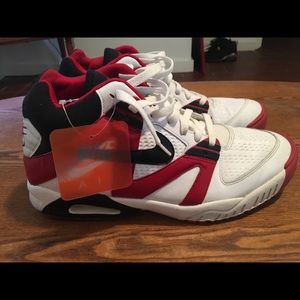 Nike Air Tech Challenge 2007